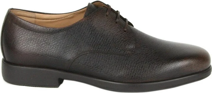Pebble Leather Oxford Shoe - Image 6