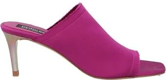 Mauve