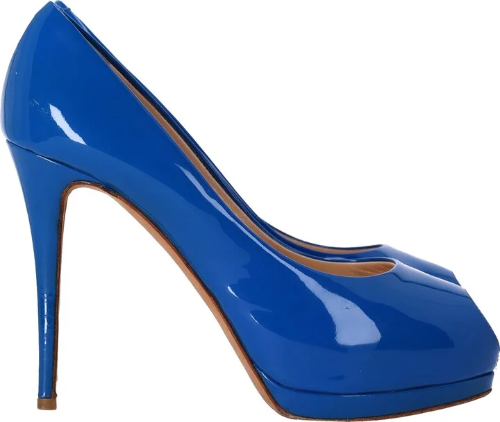 Peep-Toe Pumps in Blue Patent Leather