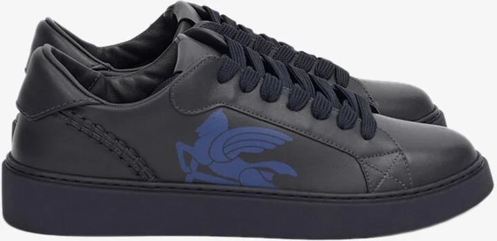 Pegaso Leather Low-Top Sneakers