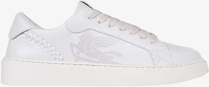 Pegaso Leather Low-Top Sneakers