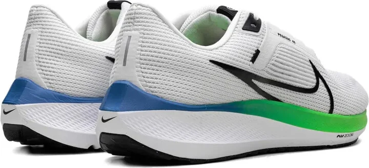 Pegasus 40 "Platinum Tint/Green Strike" sneakers - Image 3