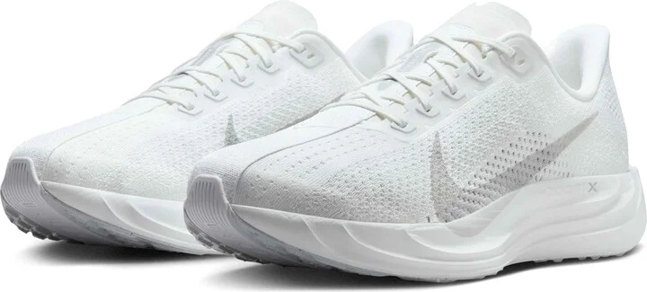 White/ Wolf Grey/ Platinum