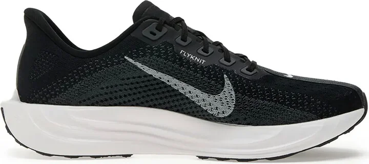 Pegasus Plus sneakers