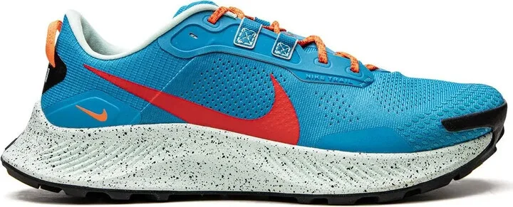 Pegasus Trail 3 sneakers