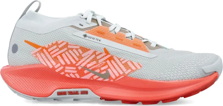 Pegasus Trail 5 sneakers