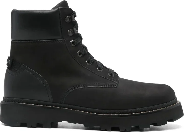 Peka Trek ankle boots