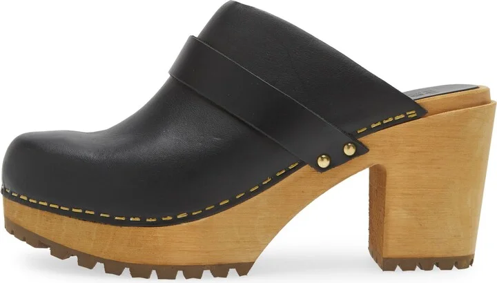 Peleni Block Heel Clog - Image 3