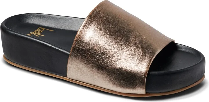 Pelican Slide Sandal