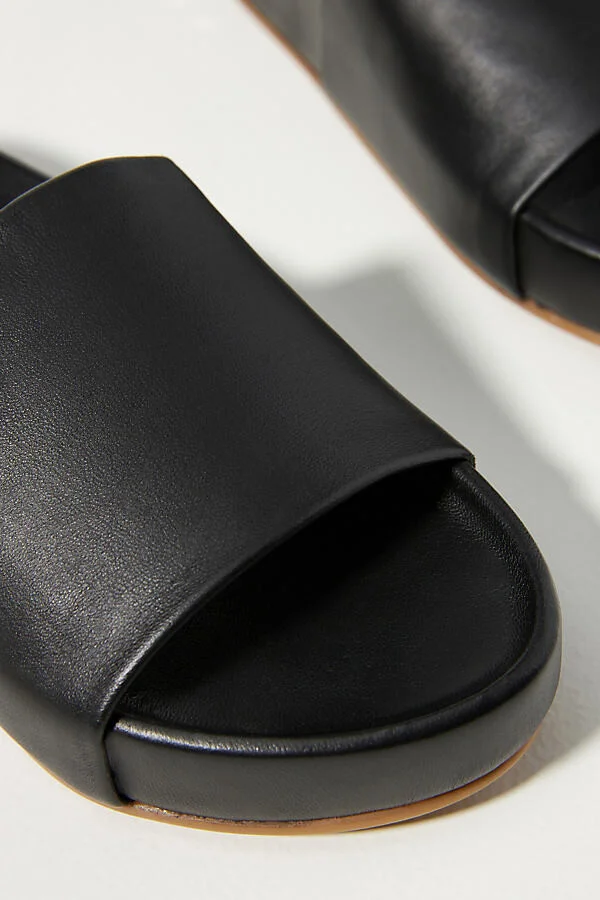 Pelican Slide Sandals - Image 3