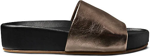 Pelican Slide Sandals