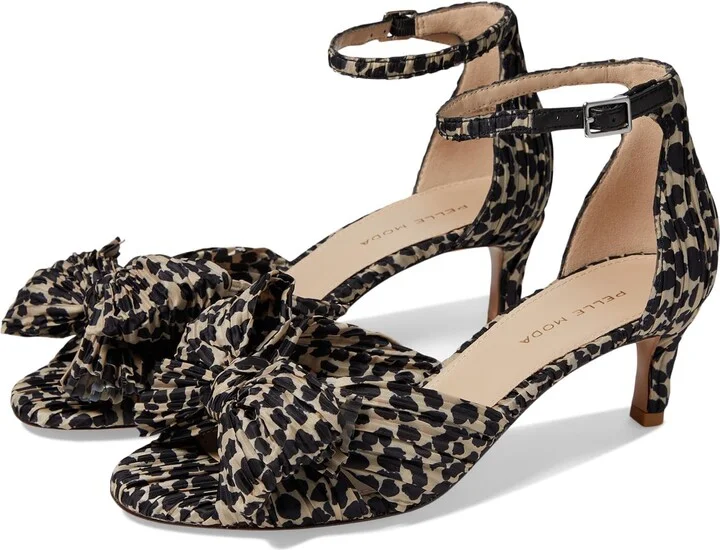 Pelle Moda Women's Utika Heeled Sandal