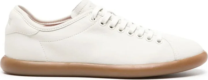 neutrals