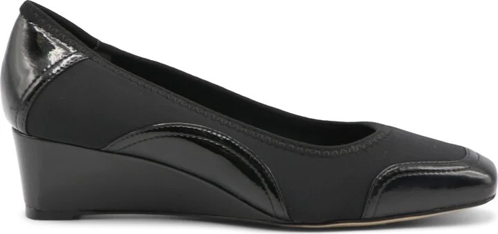Peni Wedge Pump - Image 3