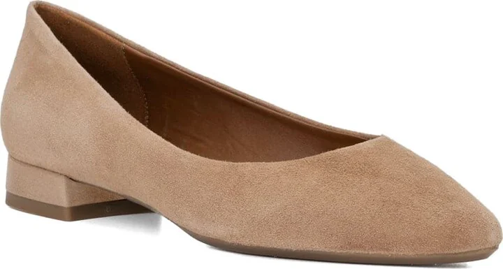 Light Taupe