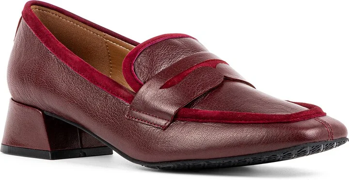 Penny Loafer Pump