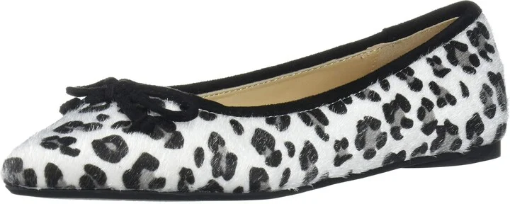 Penny Loves Kenny Women's NIP Ballet Flat