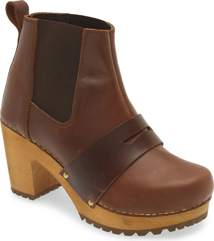 Penny Platform Chelsea Boot