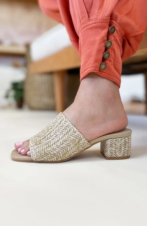 Pepper Slide Sandal - Image 10