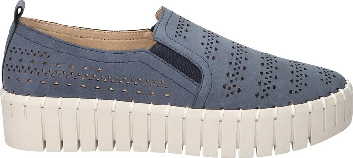 Peppy Slip-On Platform Sneaker - Image 9