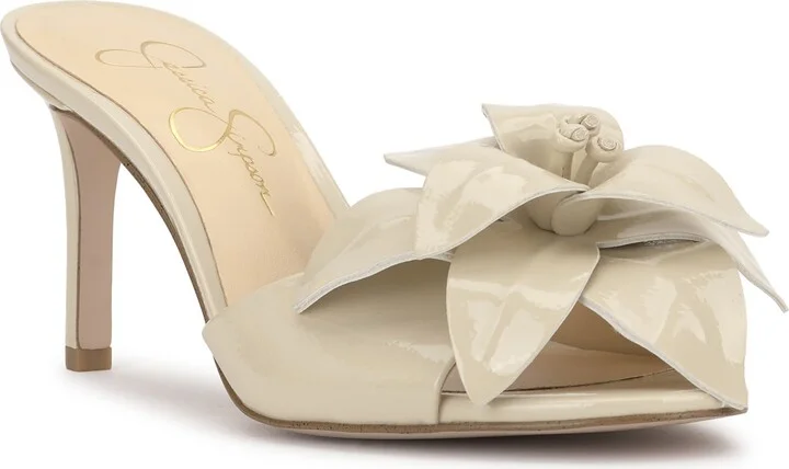 SOFT IVORY