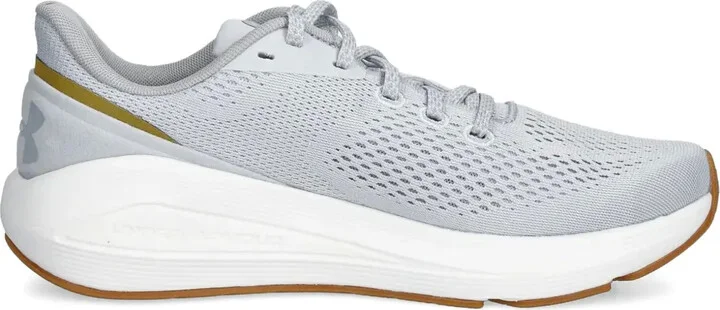 Perforated-Detail Trainers