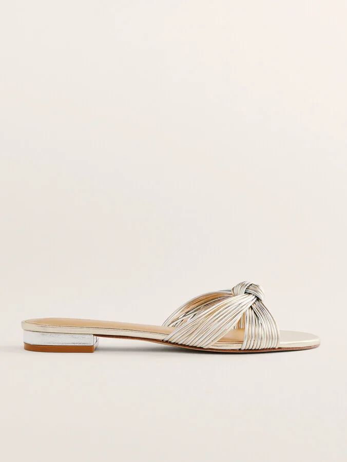 Peridot Mignon Knot Flat Sandal