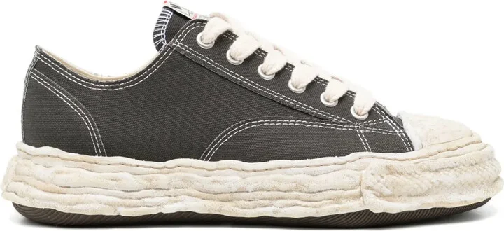 Peterson 23 sneakers
