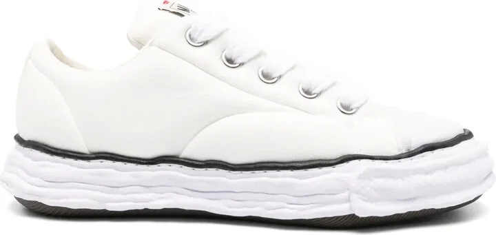 Peterson 23 sneakers