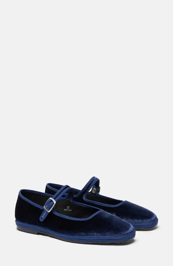 Petra Slippers