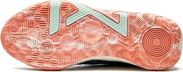 PG 6 NRG "Valentine's Day" sneakers - Image 4