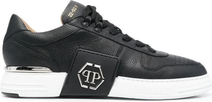 Phantom Lo-Top Sneakers