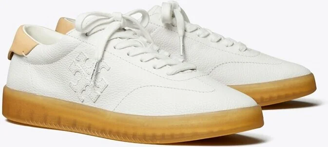 White / White / Brushed Almond