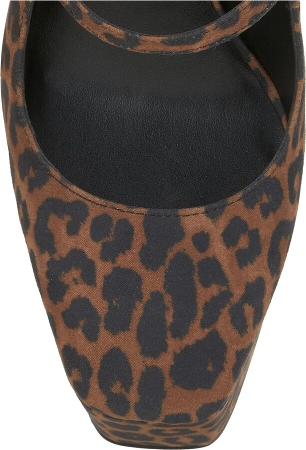 Pialley Ankle Strap Platform Pump - Image 8