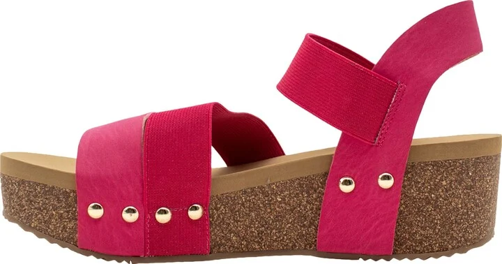 Picnic Water Resistant Platform Sandal - Image 8