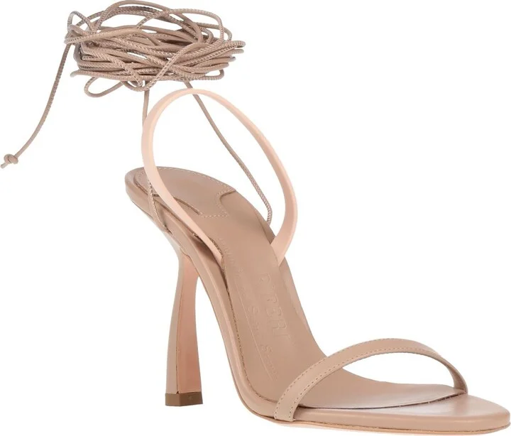 Pīferi Woman Sandals - Image 4