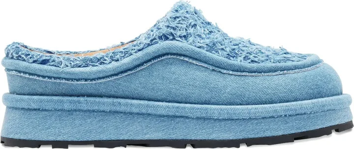 Pillow mules