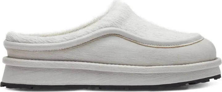 Pillow mules