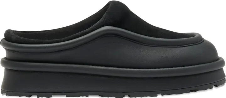 Pillow sculpted slip-on clogs
