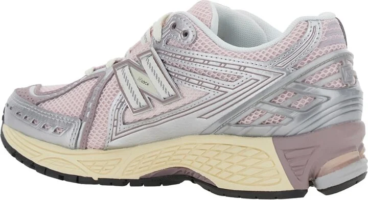 Pink Low Top Sneakers With Logo Patch On Side And Tongue And Perforated Panels In Tech Fabric Unisex - Image 3
