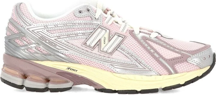 Pink Low Top Sneakers With Logo Patch On Side And Tongue And Perforated Panels In Tech Fabric Unisex