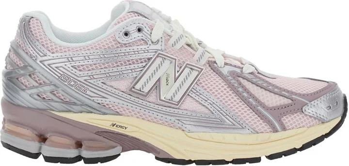Pink Low Top Sneakers With Logo Patch On Side And Tongue And Perforated Panels In Tech Fabric Unisex