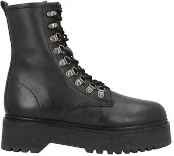 Pinko Woman Ankle boots