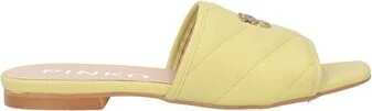 Pastel yellow