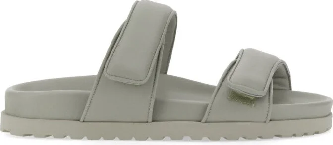 Pins 11 Sandal