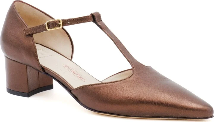 Pipistrello Pointed Toe Pump