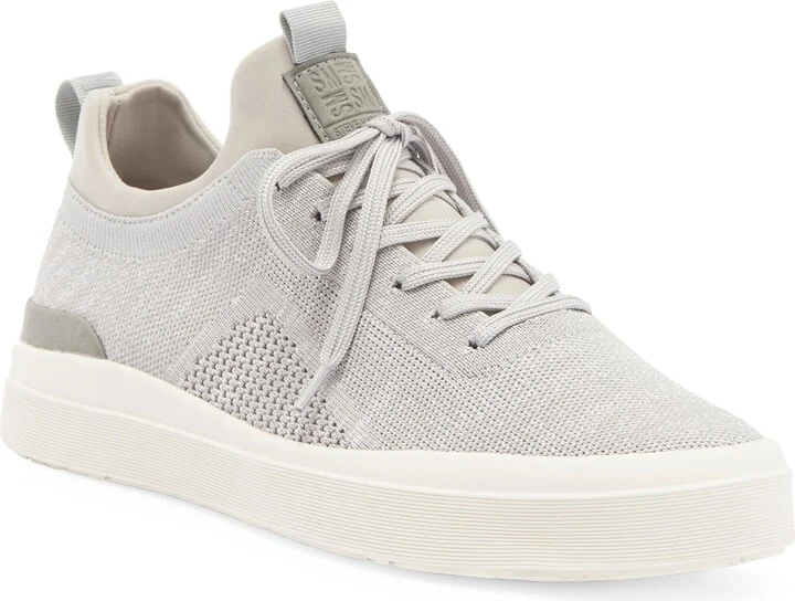 Pisces Sneaker