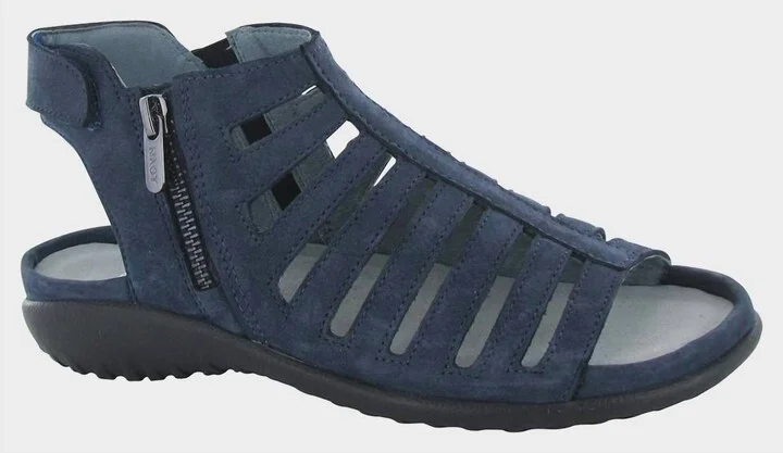 Pitau In Navy