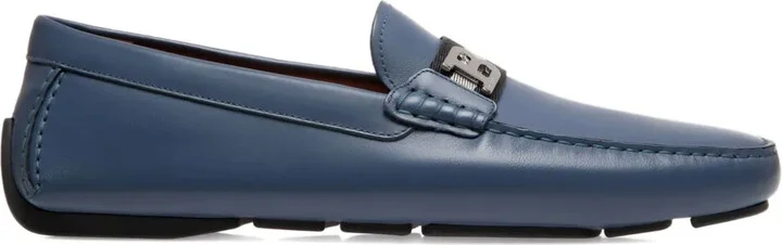Pivial leather loafers