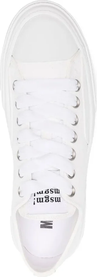 Plain Low-Top Sneakers - Image 4